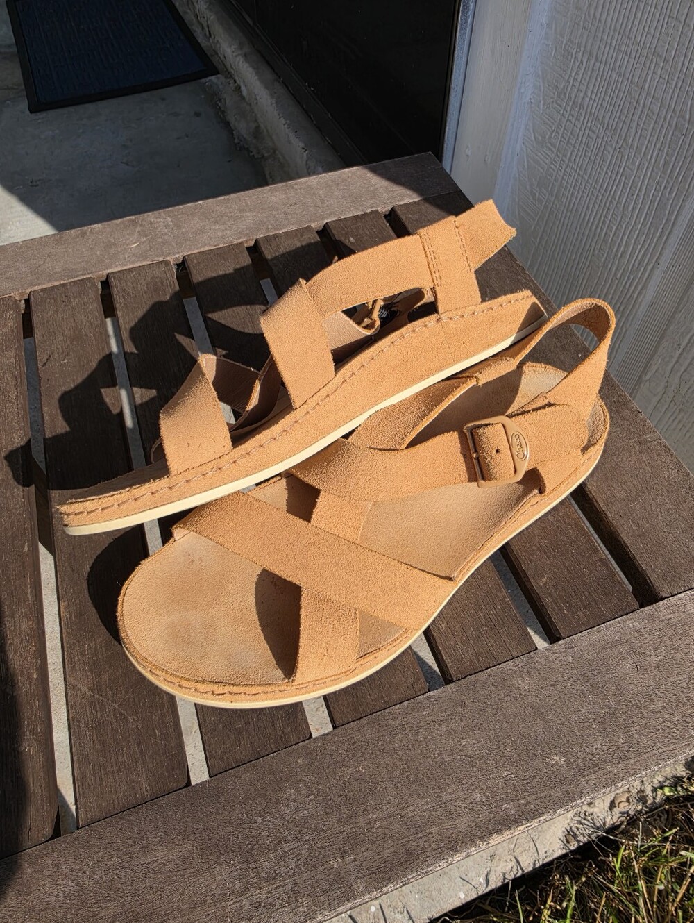 Chaco Wayfarer Suede Tan Sandals 9